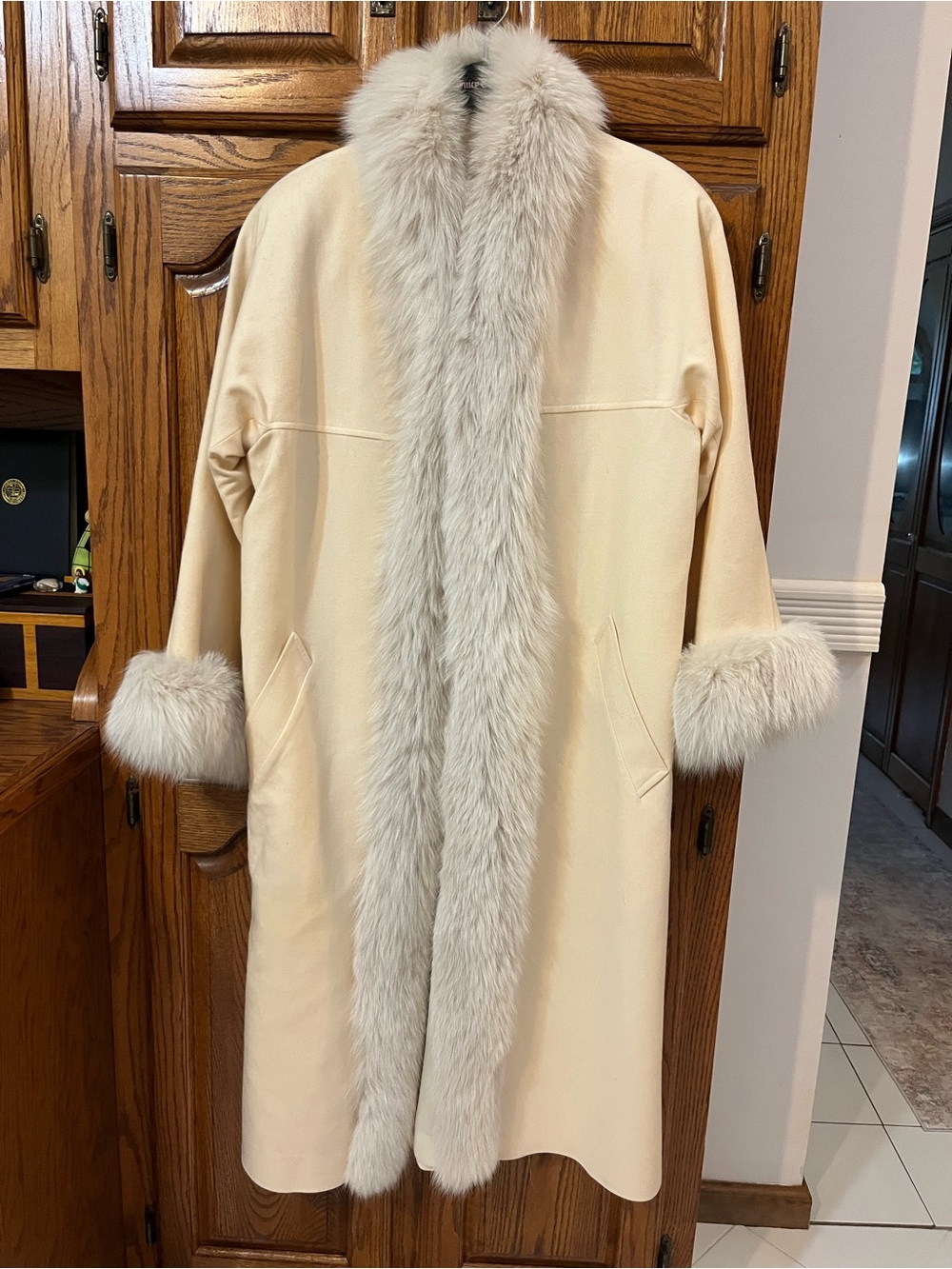 Vintage Robert Meshekoff Cream Wool Coat with Light Fur Trim - Women's